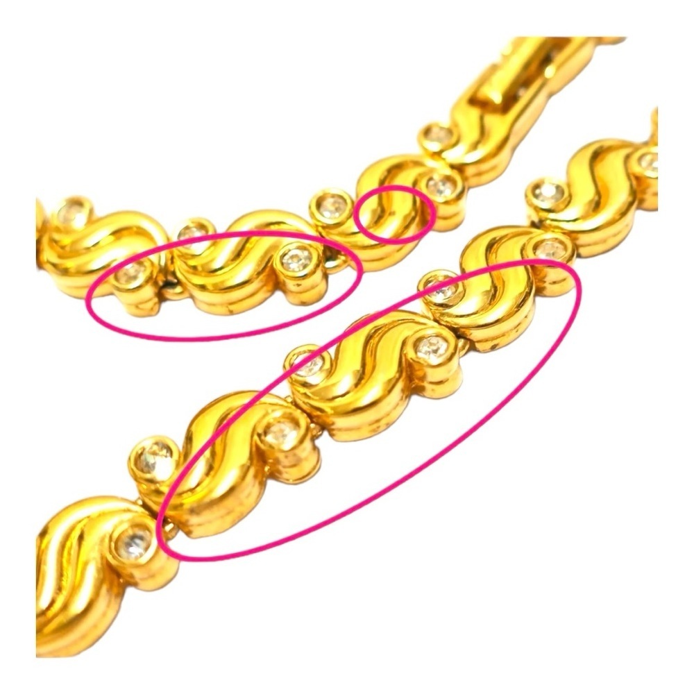 Nina Ricci Gold Plated Necklace - Picture 4 of 8